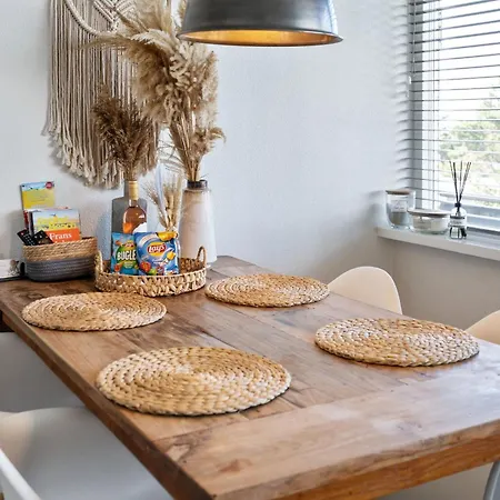 De Kokkel Free Parking 赞德沃特